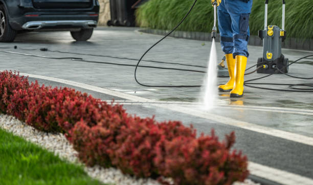 Garage Pressure Washing in East Grand Rapids, MI